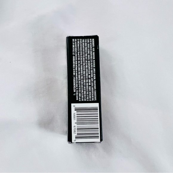 Kylie Jenner NEW IN BOX Lipstick - August Matte .12oz - Picture 5 of 14